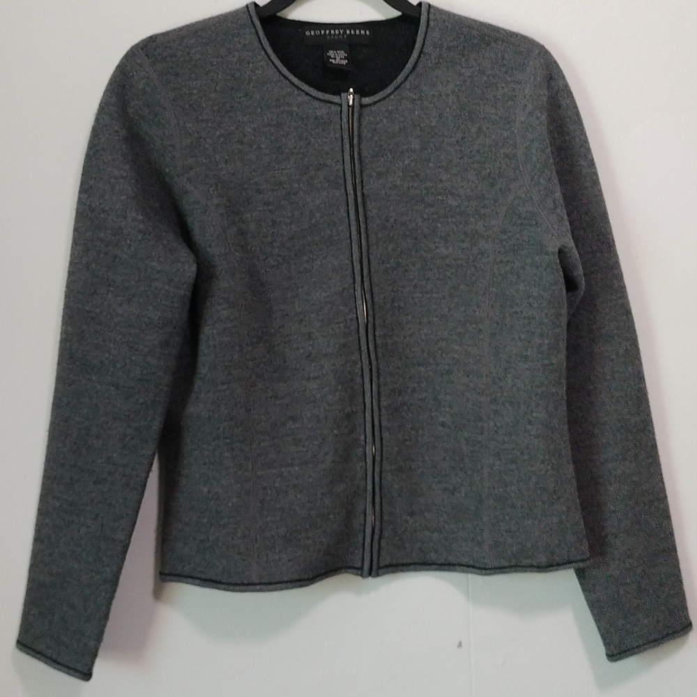 Goeffrey Beene Sport zip up sweater size M